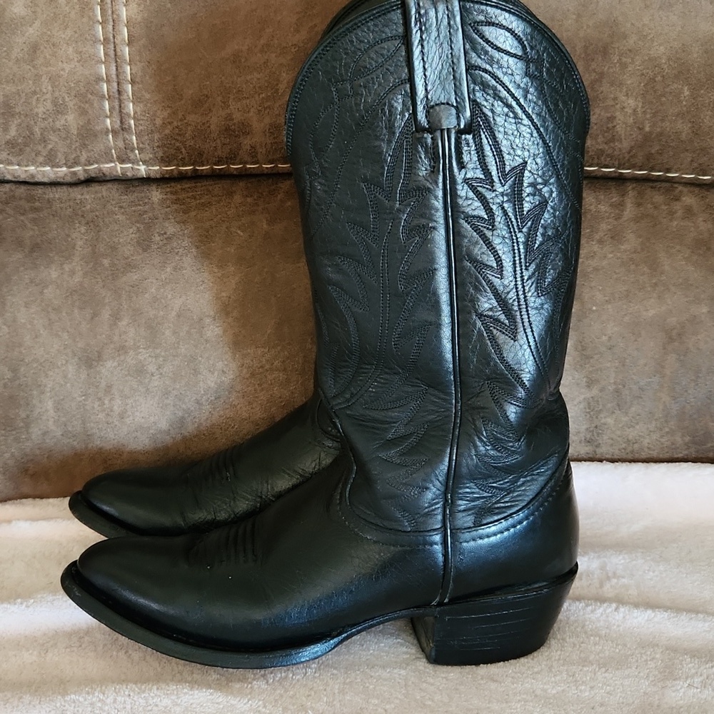 Nocona western boots 👢
